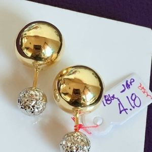 Meet your Posher, Ferry